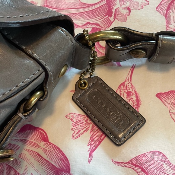 Coach Leather Shoulder bag - Gray - Picture 10 of 13